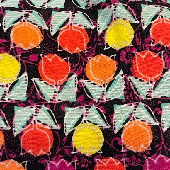 New LuLaRoe Floral 3-pack Bundle - Picture 6 of 7